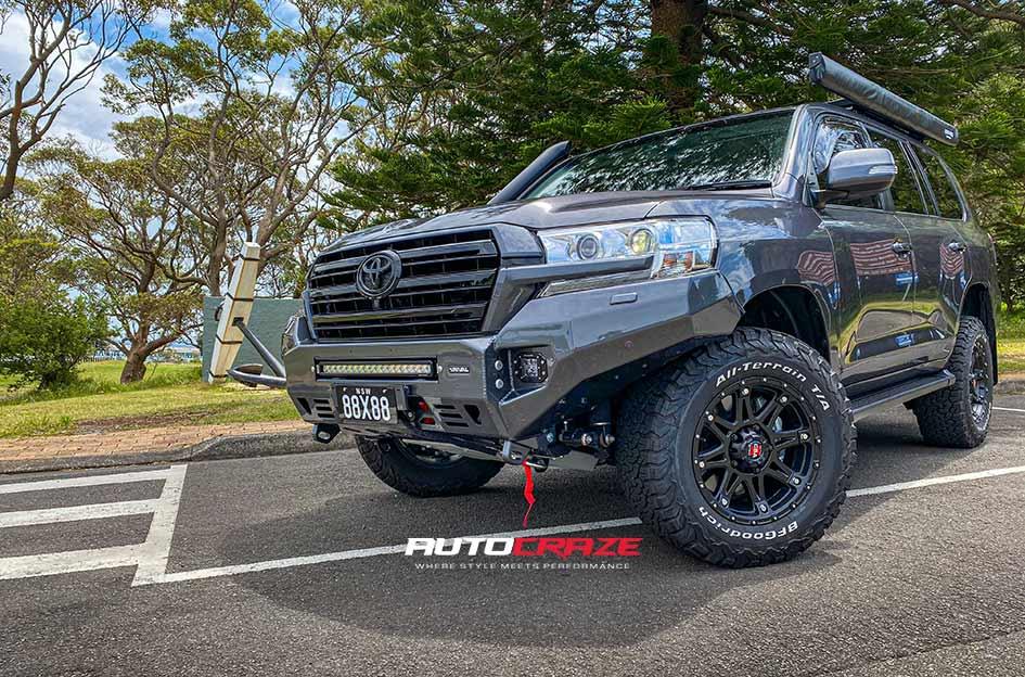 TOYOTA LANDCRUSIER PREDATOR CSA X SATIN BLACK