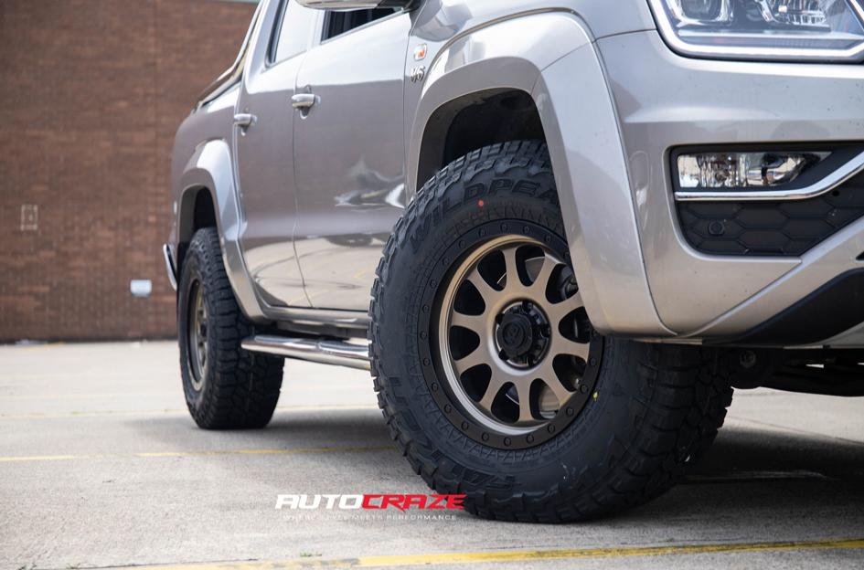 VOLKSWAGEN AMAROK HURRICANE SATIN BRONZE BLACK LIP