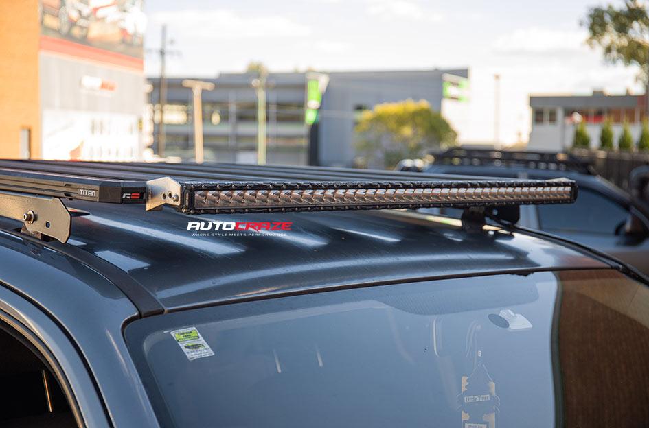 VOLKSWAGEN AMAROK REPLAY GLOSS BLACK MACHINED DARK TINT