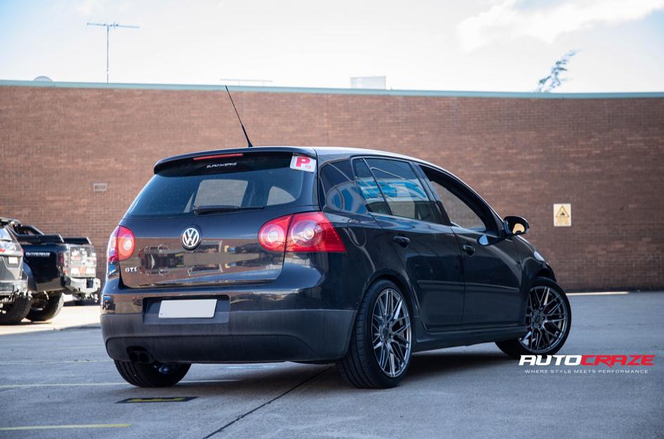 VOLKSWAGEN GOLF HOCKENHEIM HYPER BLACK