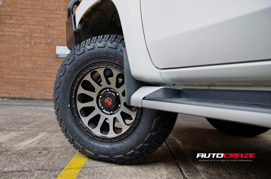 MITSUBISHI TRITON VICTIM GUNMETAL BLACK RING