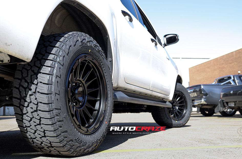 TOYOTA HILUX N80 4WD IMPACT SATIN BLACK