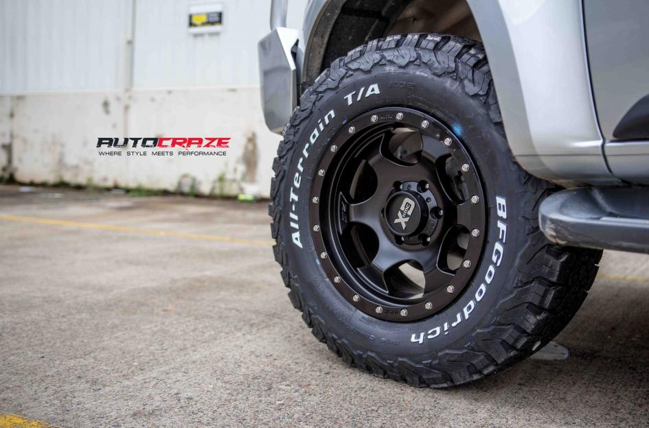 HOLDEN COLORADO RG1 SATIN BLACK
