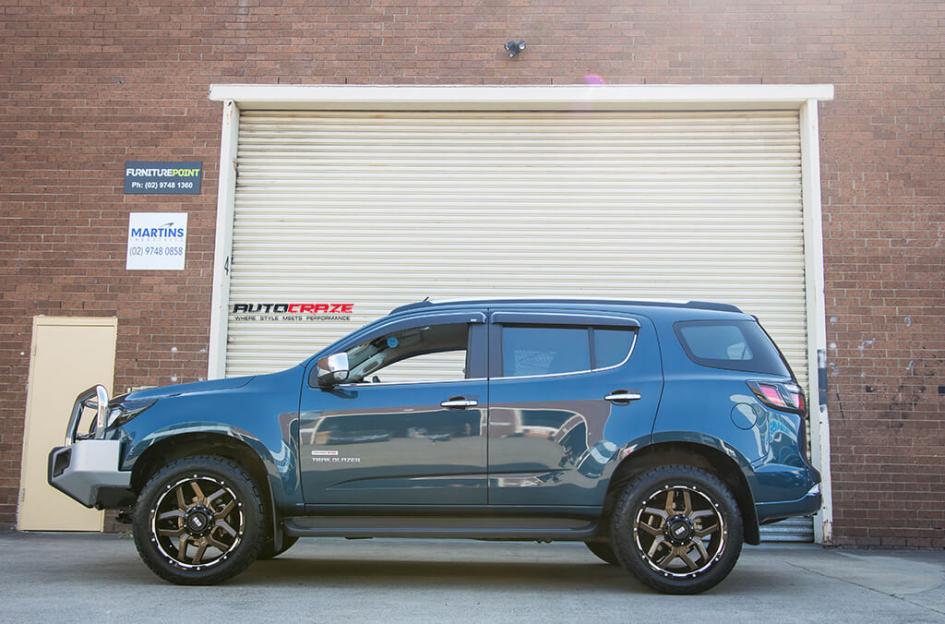 HOLDEN TRAILBLAZER GD07 BRONZE