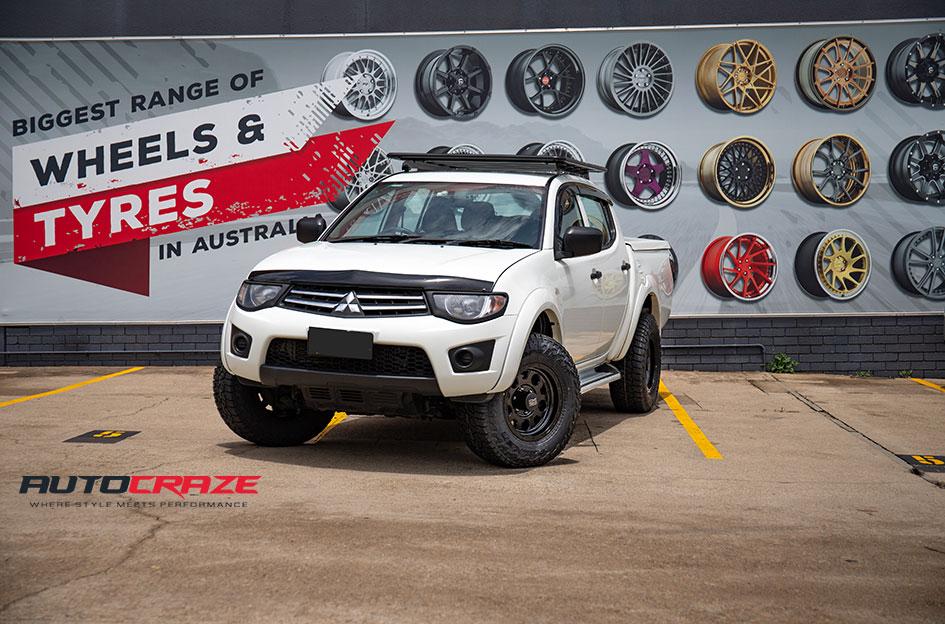 MITSUBISHI TRITON ENDURO MATTE BLACK