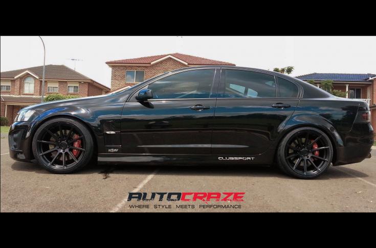 HOLDEN-COMMODORE-HSV-CLUBSPORT-R8-SF04-MATTE-BLACK