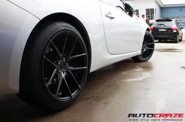 TOYOTA-86-TARGA-BLACK-&-MACHINED-WITH-DOUBLE-DARK-TINT