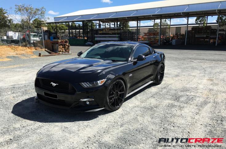 FORD MUSTANG ESSEN SATIN BLACK
