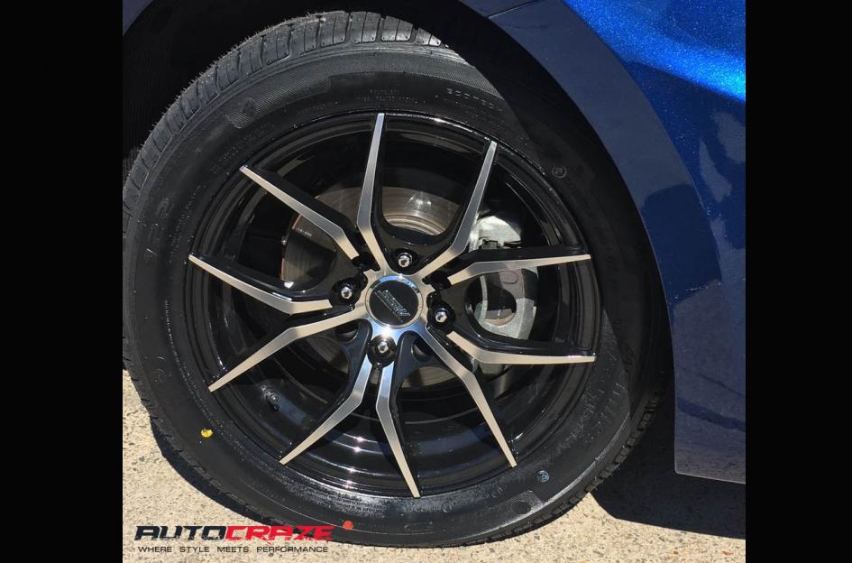 HYUNDAI-ACCENT-VENOM-BLACK-MACHINED-FACE
