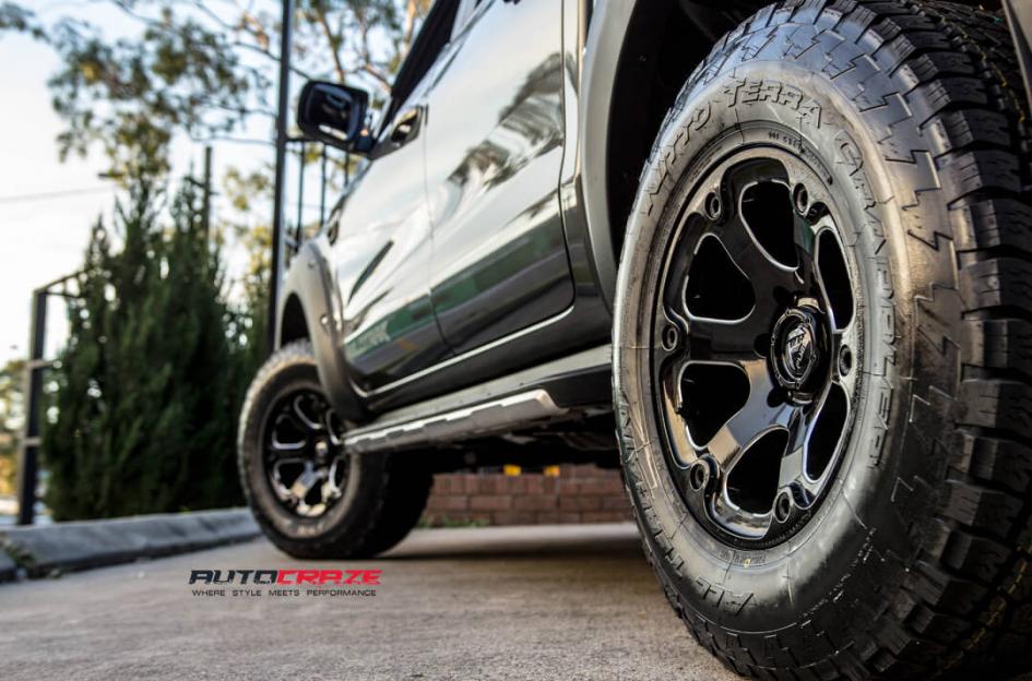 FORD RANGER BEAST GLOSS BLACK MILLED ACCENTS