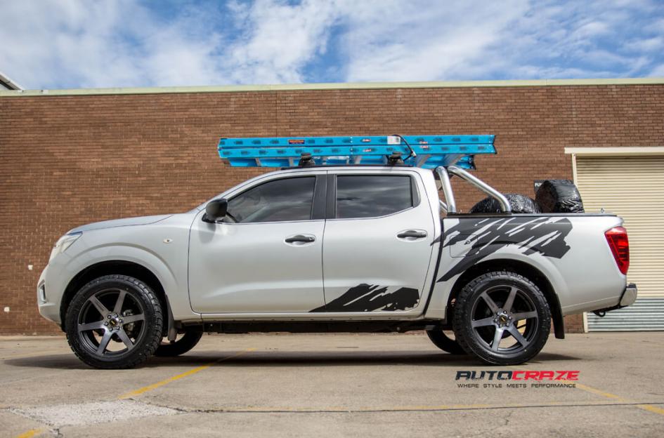 NISSAN NAVARA S6 MATTE BLACK TINTED FACE
