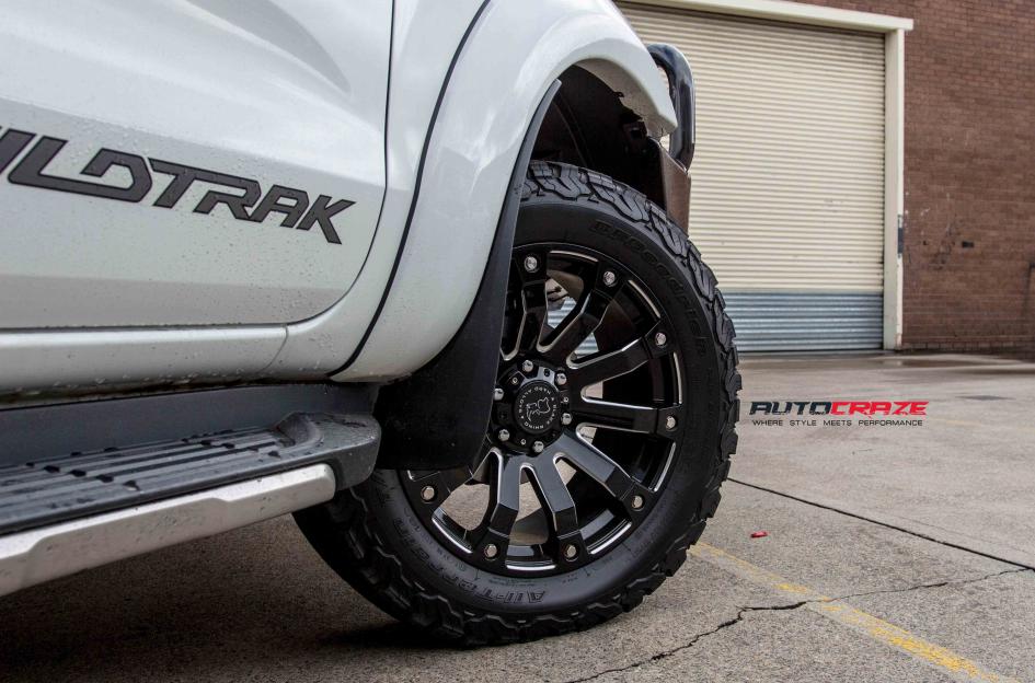 FORD RANGER SELKIRK GLOSS BLACK MILLED