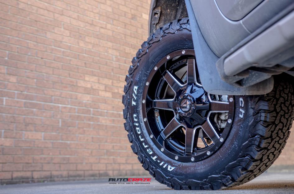 FORD RANGER MAVERICK GLOSS BLACK MILLED ACCENTS 8