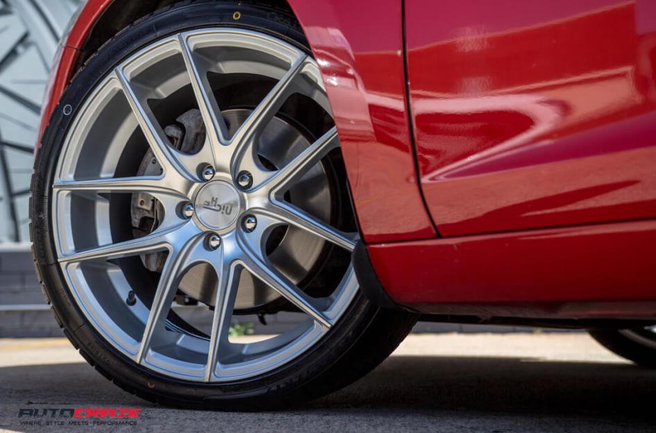 VOLVO V60 TARGA SILVER MACHINED FACE