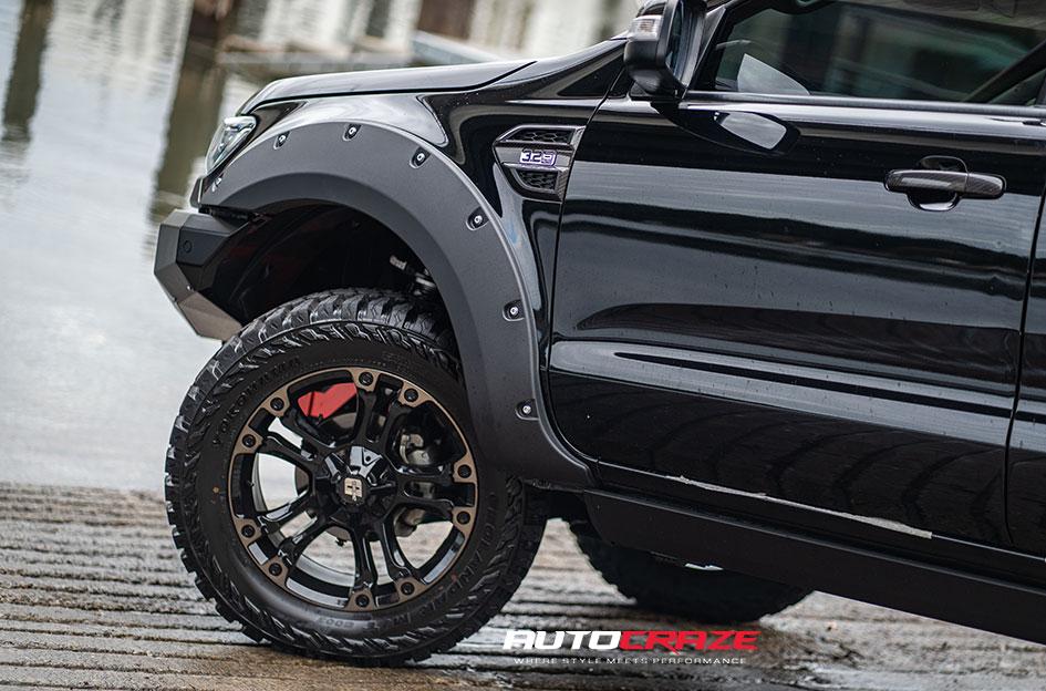 FORD RANGER BROOKLYN BLACK MACHINED WITH DARK TINT