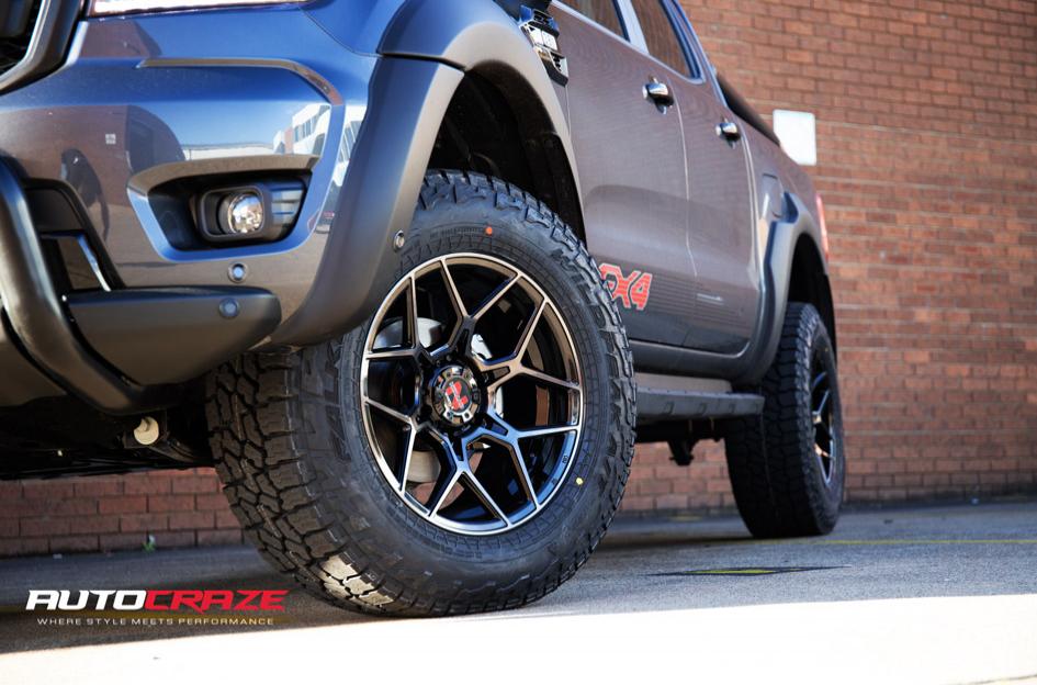 FORD RANGER SABBATH GLOSS BLACK TINTED FACE