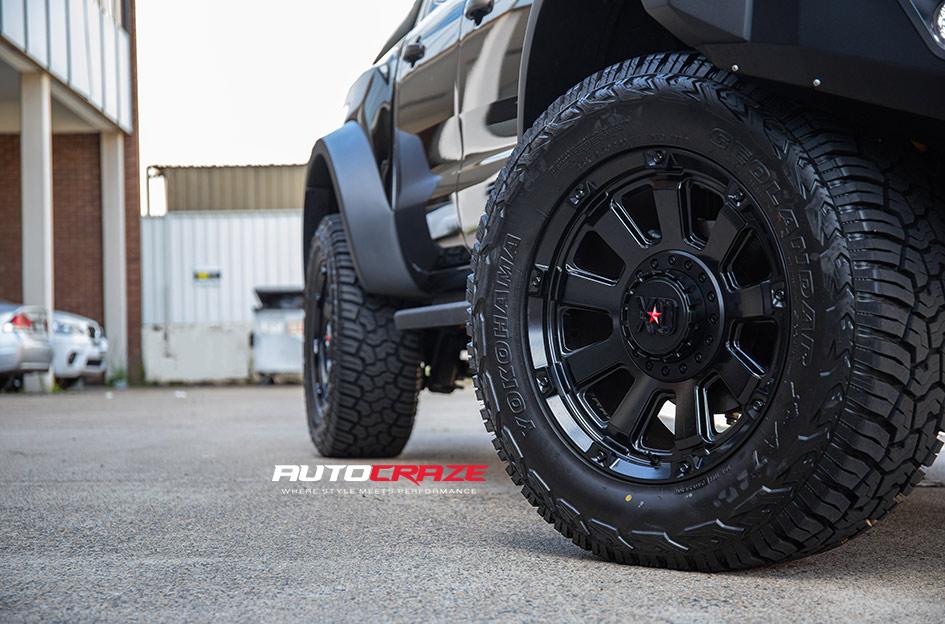 FORD RANGER RAPTOR KMC GAUNTLET XD852 SATIN BLACK