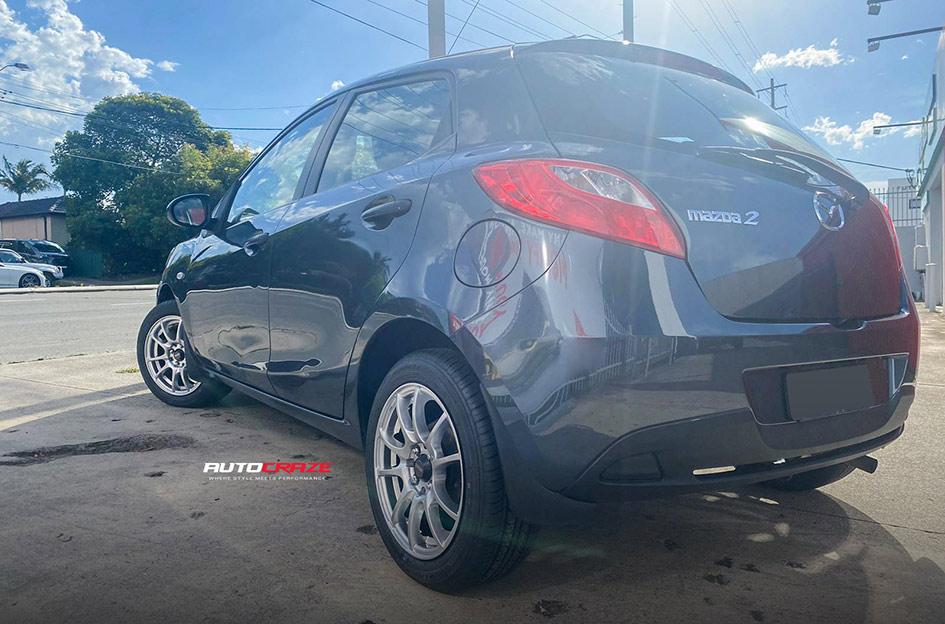 MAZDA 2 CHALLENGE HYPER SILVER