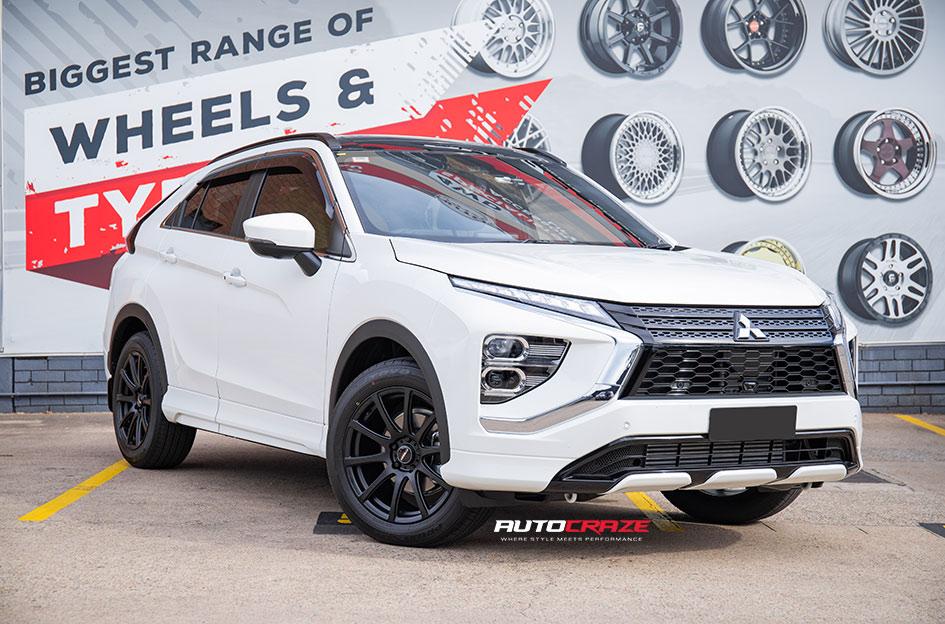 MITSUBISHI ECLIPSE CROSS CARBINE SATIN BLACK