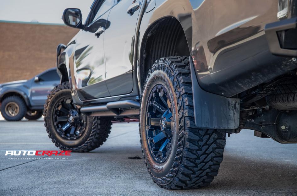 MITSUBISHI TRITON AMBUSH MATTE BLACK