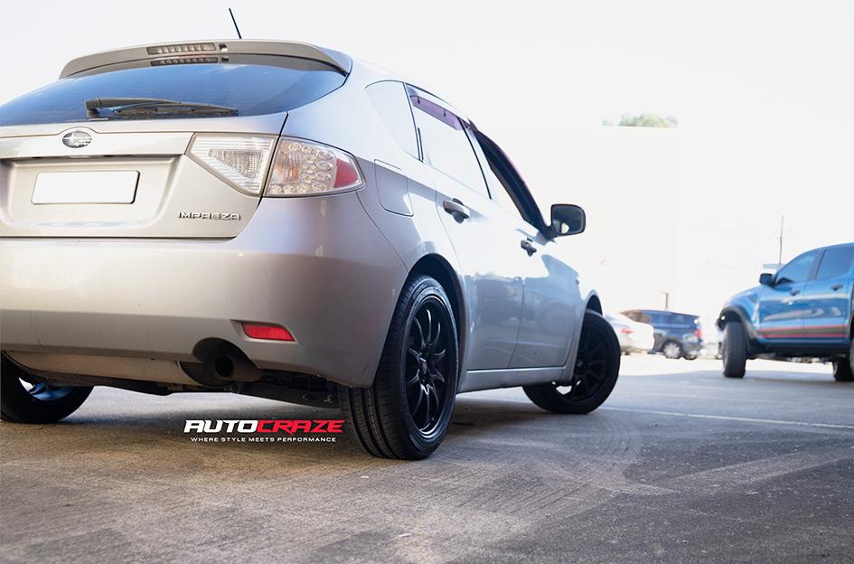 SUBARU IMPREZA ROTATE MATTE BLACK 