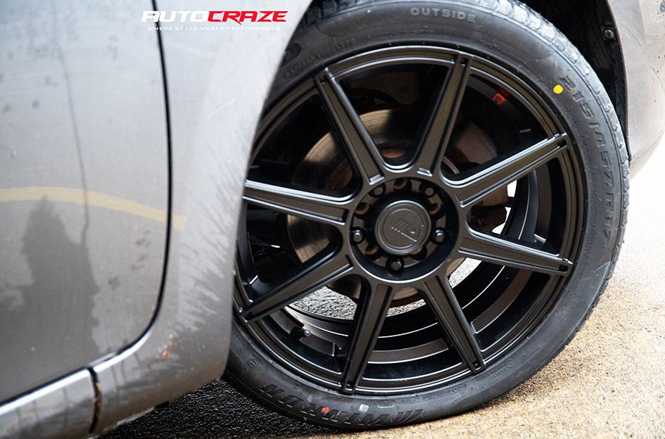 TOYOTA COROLLA MR142 SATIN BLACK