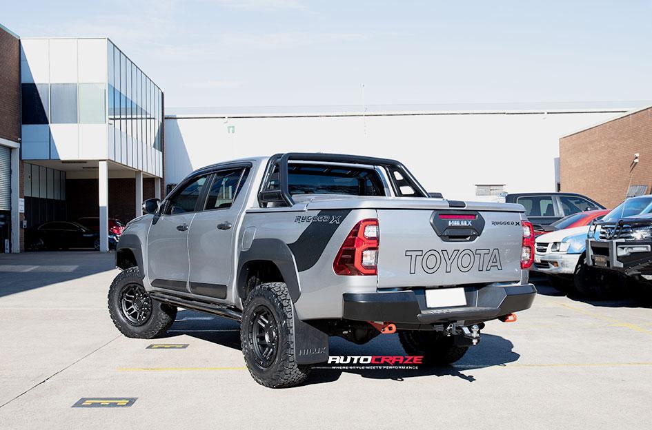 TOYOTA HILUX N80 RUGGED X APACHE MATTE BLACK