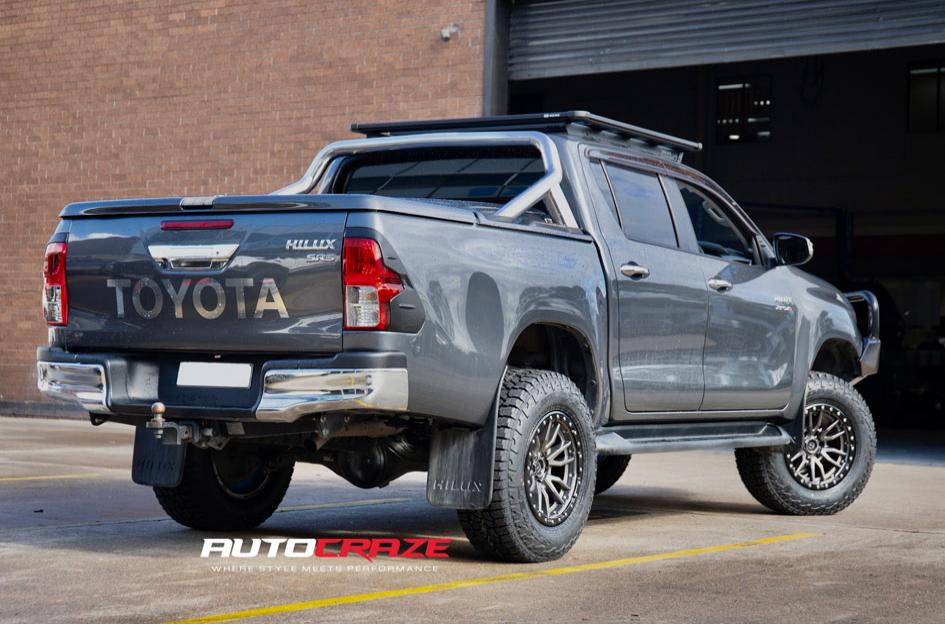 TOYOTA HILUX N80 4WD REBEL MATTE BLACK