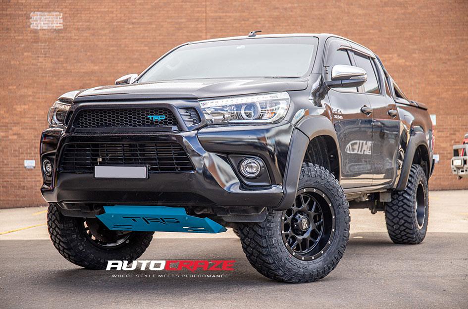 TOYOTA HILUX N80 4WD SNARE SATIN BLACK