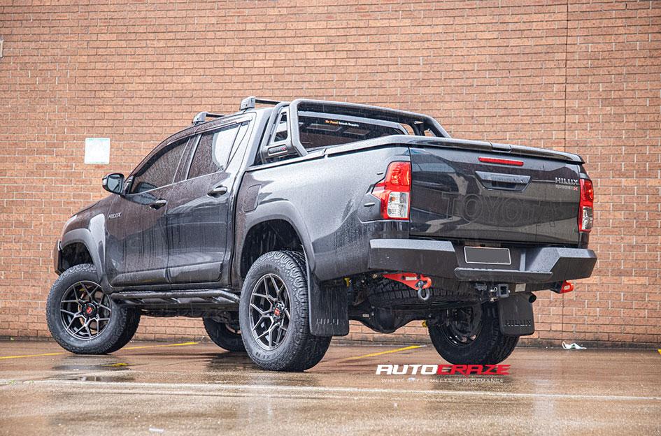 TOYOTA HILUX 4WD SABBATH HYPERBLACK