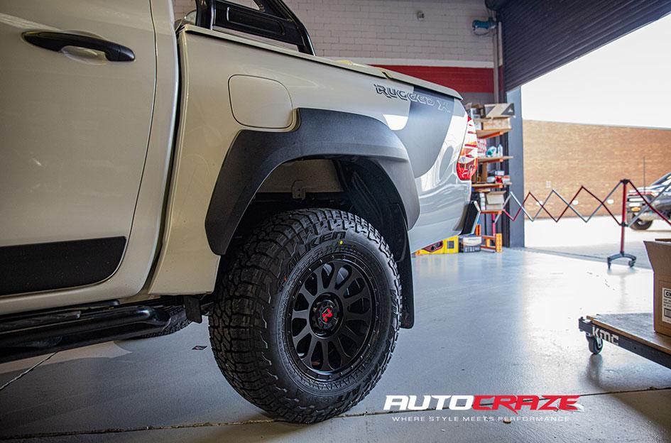 TOYOTA HILUX N80 RUGGED X NOMAD VICTIM MATTE BLACK