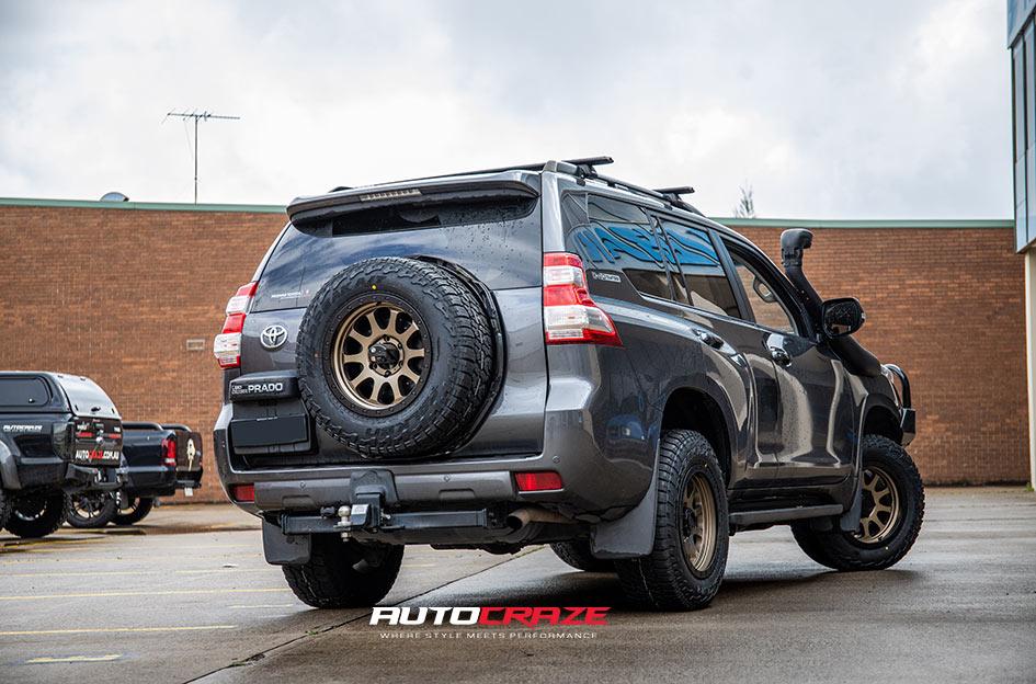 TOYOTA-LANDCRUSIER-HURRICANE-SATIN-BRONZE-BLACK-LIP