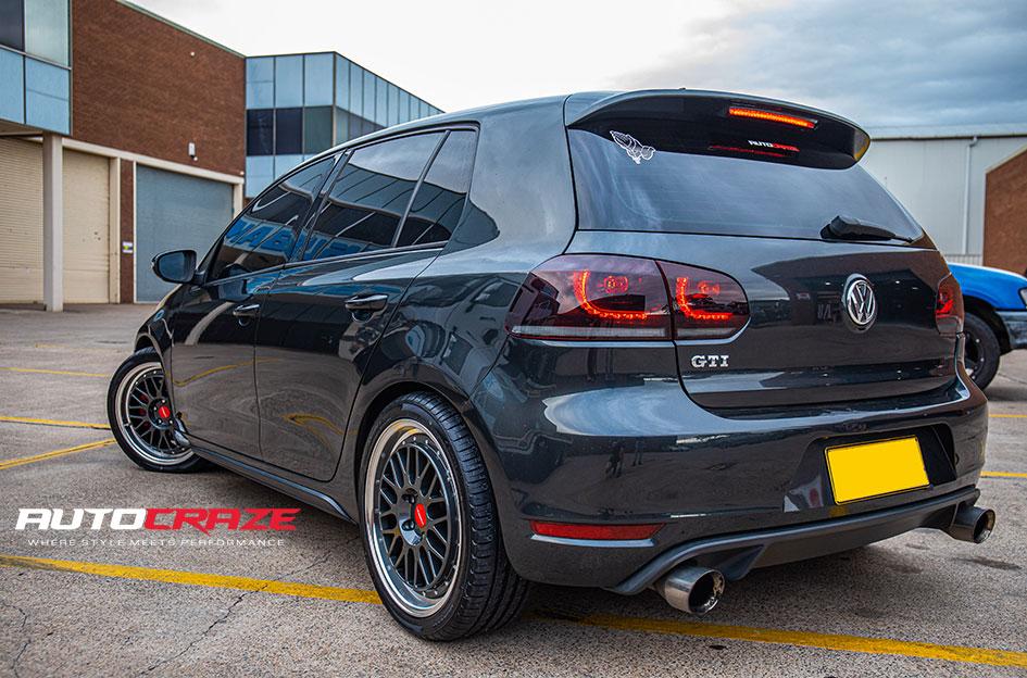 VOLKSWAGEN-GOLF-ZR5--GUN-METAL-POLISHED-LIP