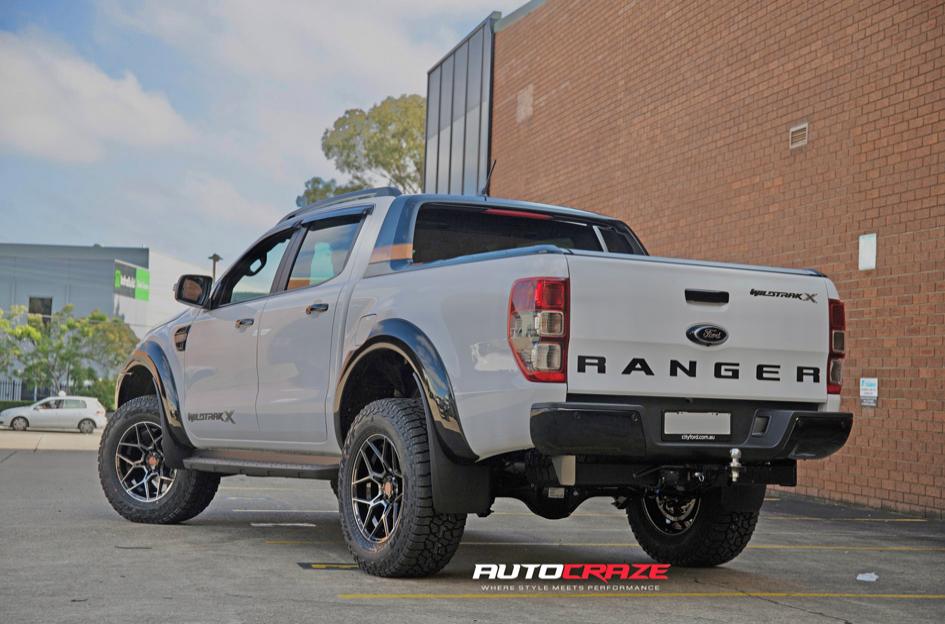 FORD RANGER SABBATH GLOSS BLACK TINTED FACE