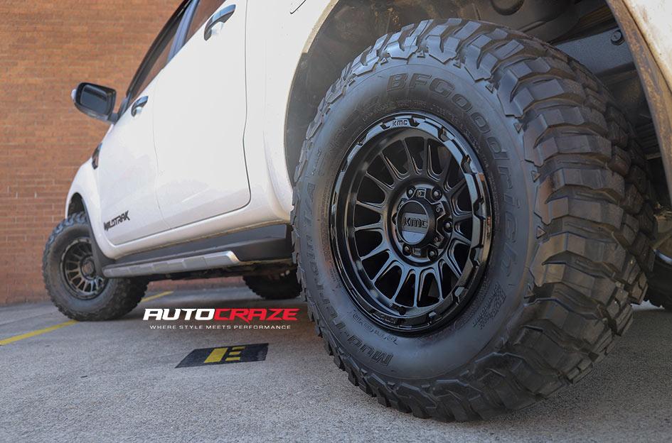 FORD RANGER IMPACT SATIN BLACK