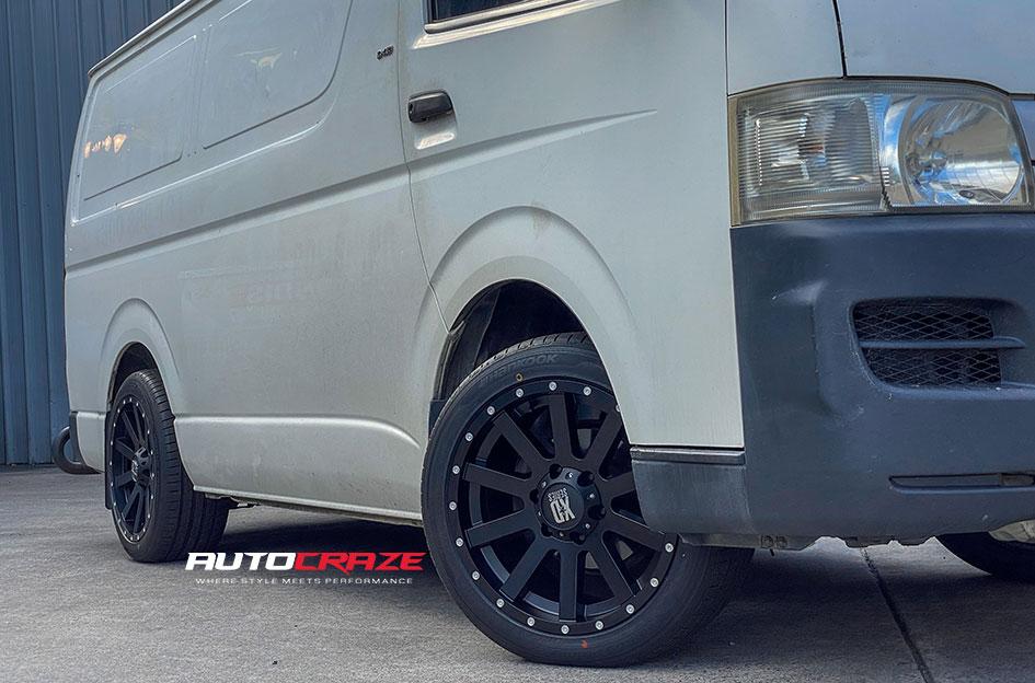 TOYOTA-HIACE-HEIST-SATIN-BLACK