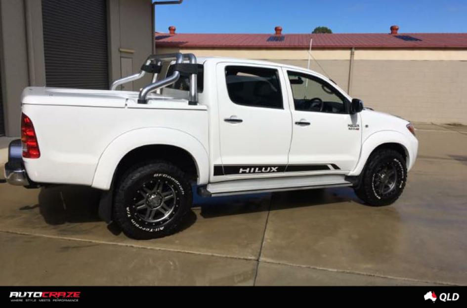 TOYOTA HILUX N70 4WD T
