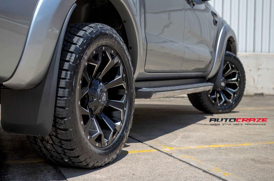 FORD RANGER ASSAULT GLOSS BLACK MILLED ACCENTS