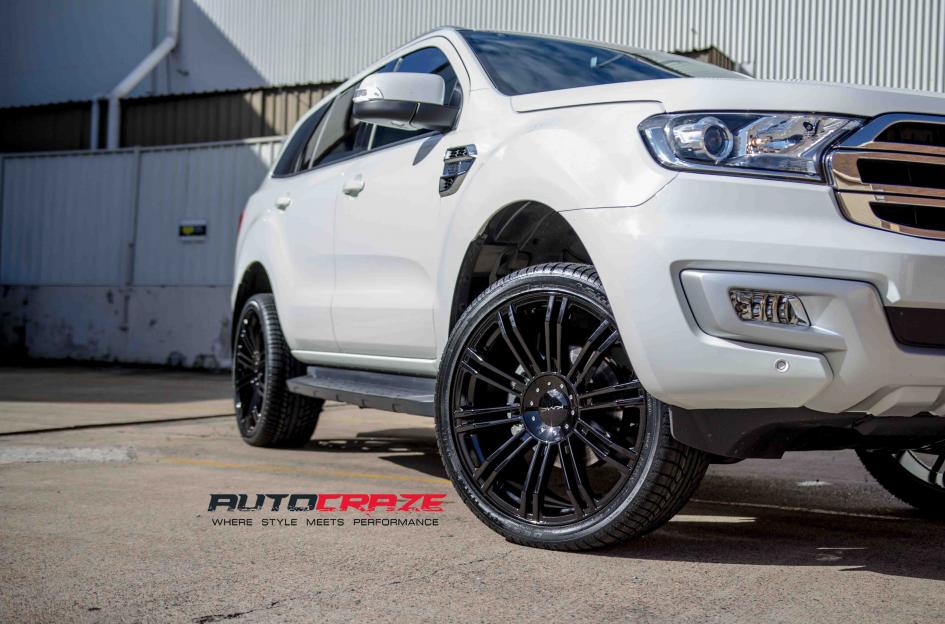 FORD EVEREST D2 GLOSS BLACK
