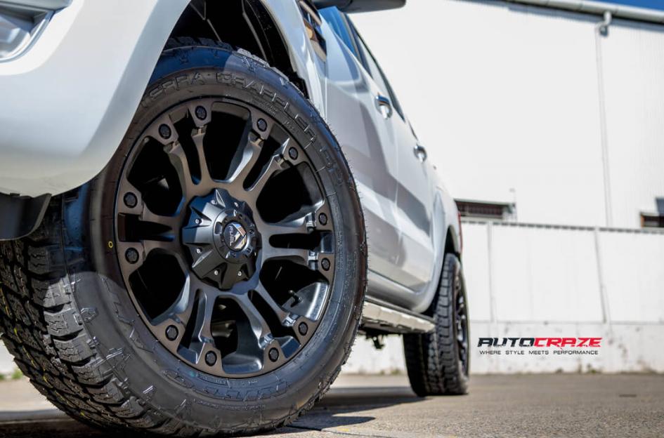FORD-RANGER-VAPOR-BLACK-MACHINED-WITH-DARK-TINT