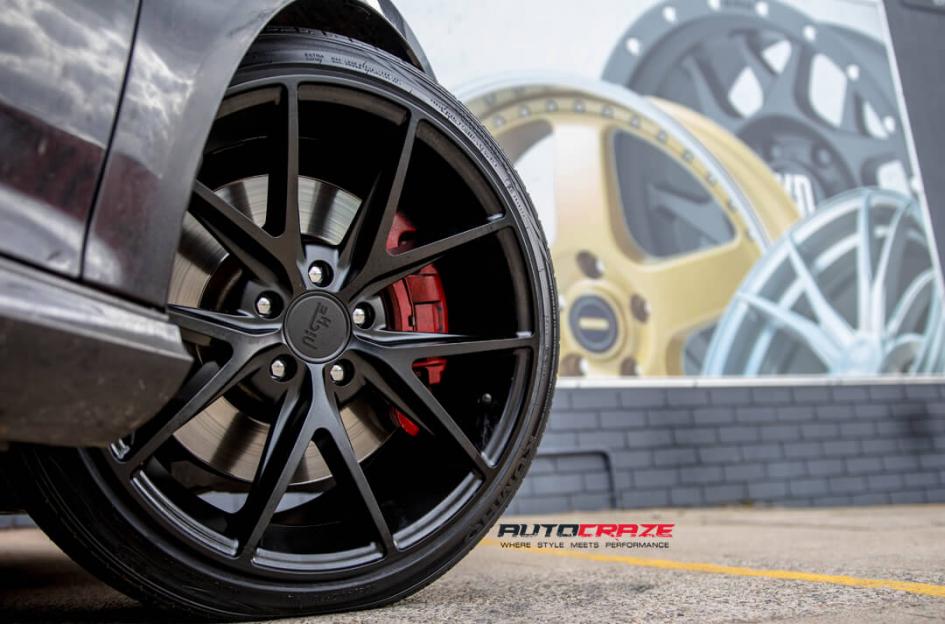 VOLKSWAGEN GOLF MISANO MATTE BLACK