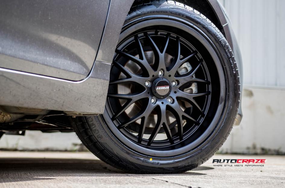 TOYOTA-CAMRY-CHEETAH-SPORTS-BLACK-SUEDE