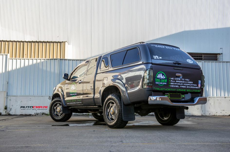 TOYOTA HILUX N70 4WD MO977 GUN METAL