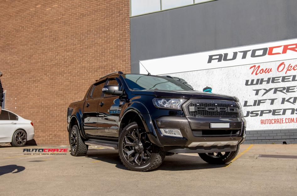 FORD RANGER ASSAULT GLOSS BLACK MILLED ACCENTS