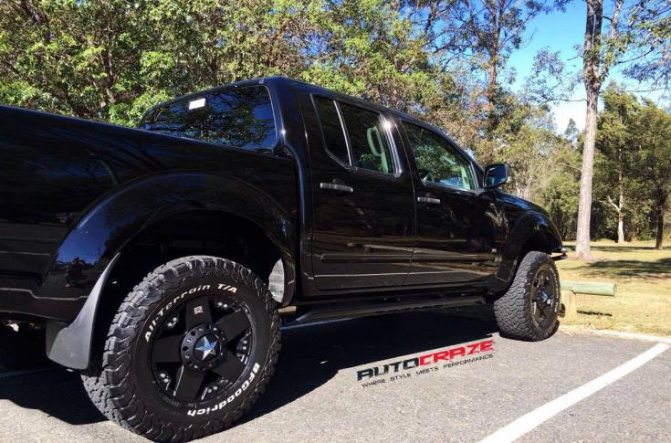 NISSAN NAVARA ROCKSTAR XD MATTE BLACK