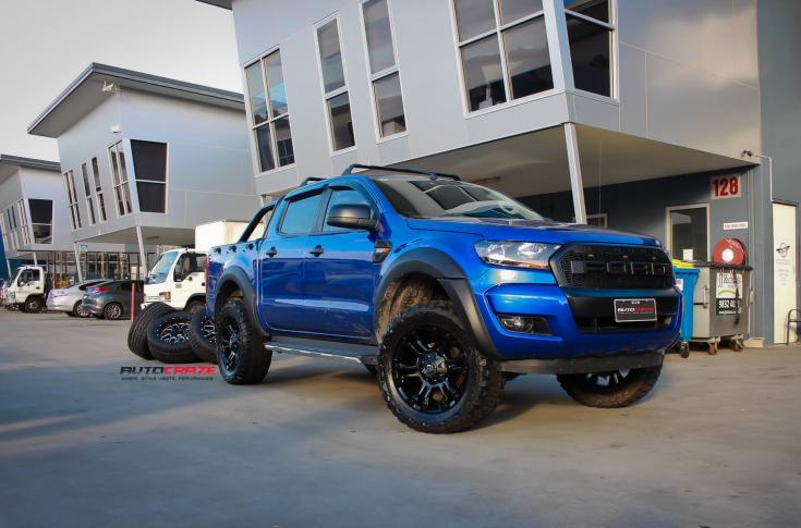 FORD-RANGER-VAPOR-MATTE-BLACK
