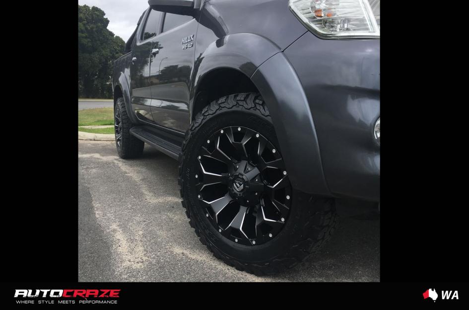 TOYOTA HILUX N70 4WD ASSAULT GLOSS BLACK MILLED ACCENTS