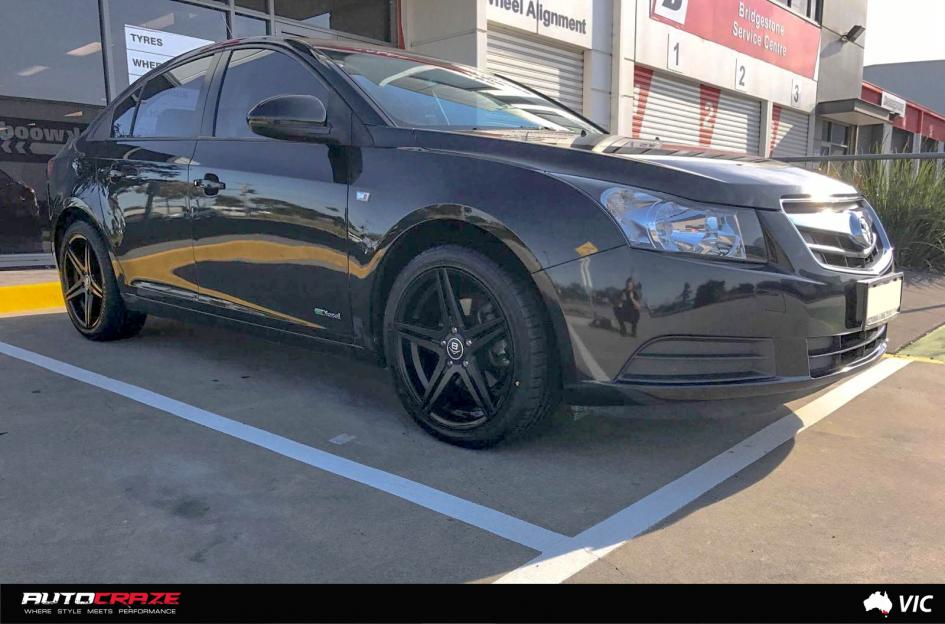 HOLDEN-CRUZE-PETROL--2013-ONWARDS--CONCAVE-MATTE-BLACK-2