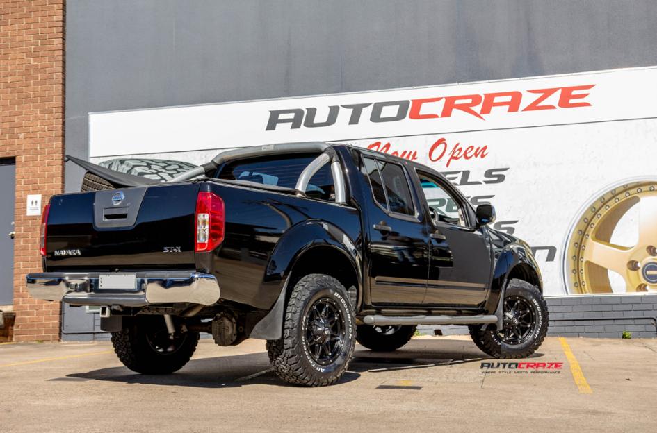 NISSAN NAVARA HOSTAGE MATTE BLACK