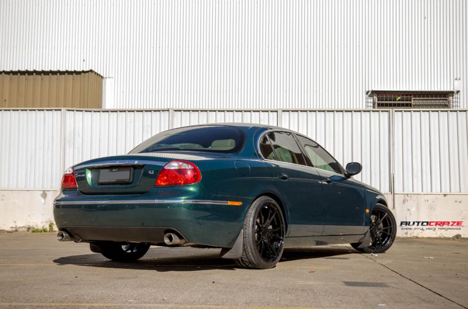 JAGUAR-S-TYPE-SF06-SATIN-BLACK
